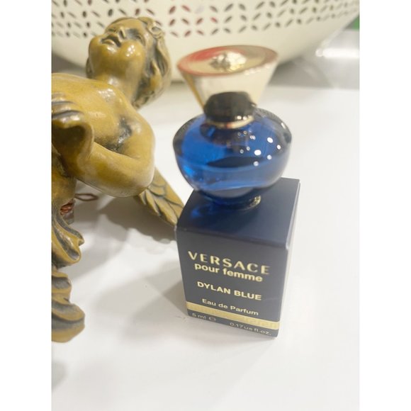 Versace Dylan Blue Pour Femme Eau de Parfum - Picture 5 of 8